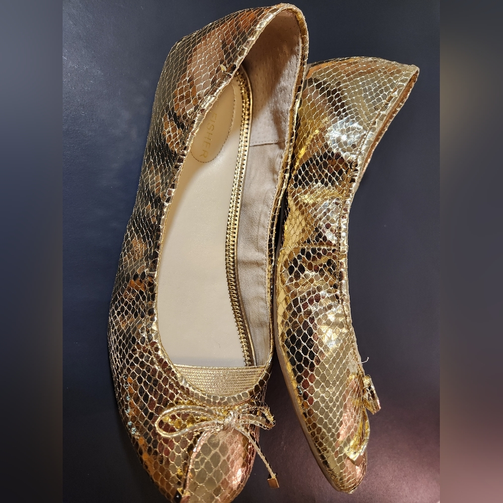Gold Marc Fisher Ballet Flats NWOT